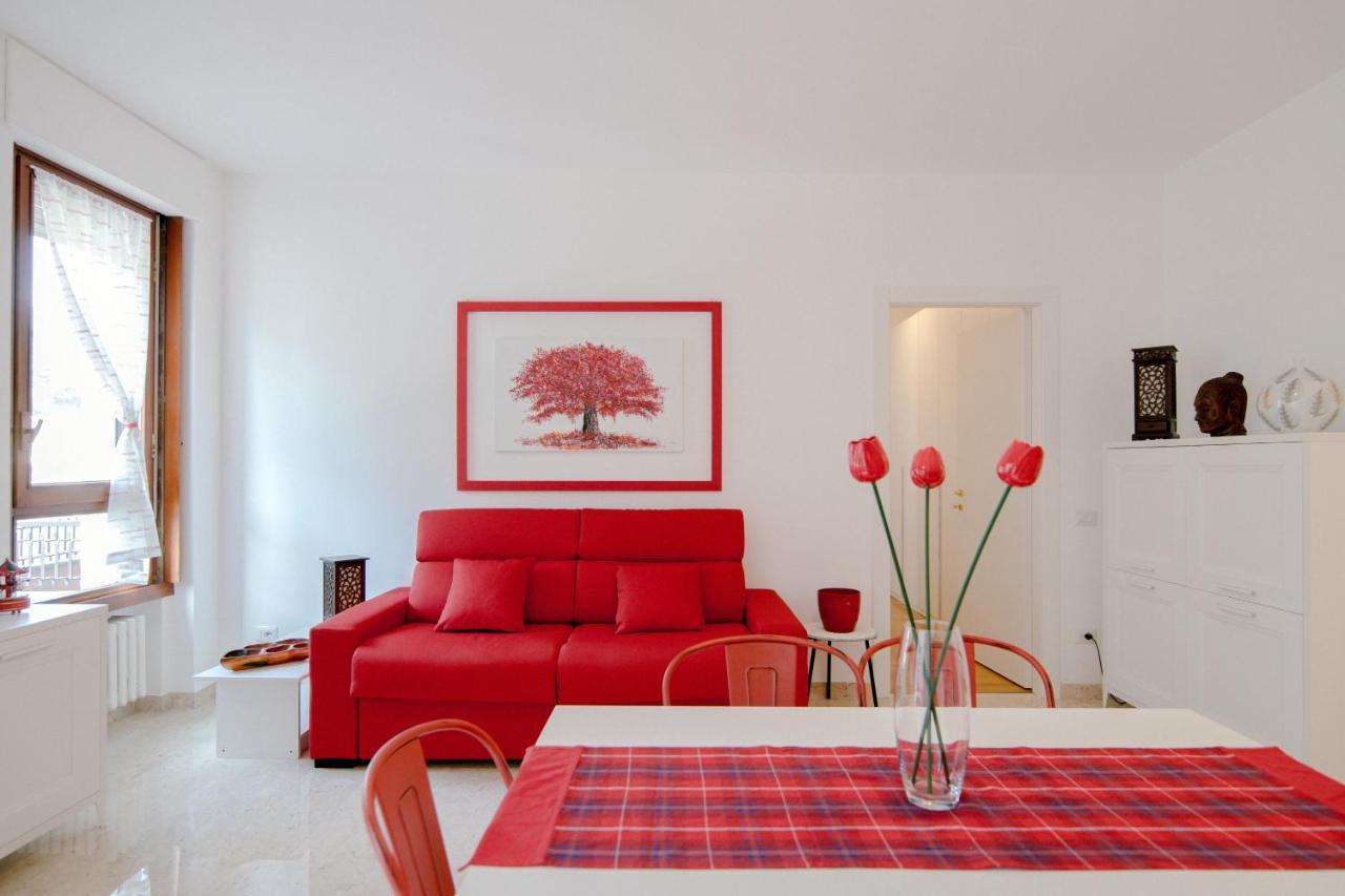 Dodo Red - The House Of Travelers Apartment Como Exterior foto