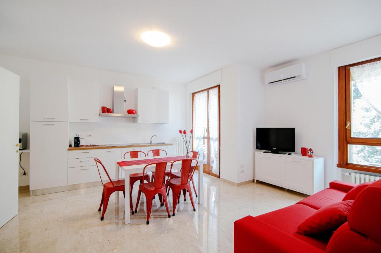 Dodo Red - The House Of Travelers Apartment Como Exterior foto