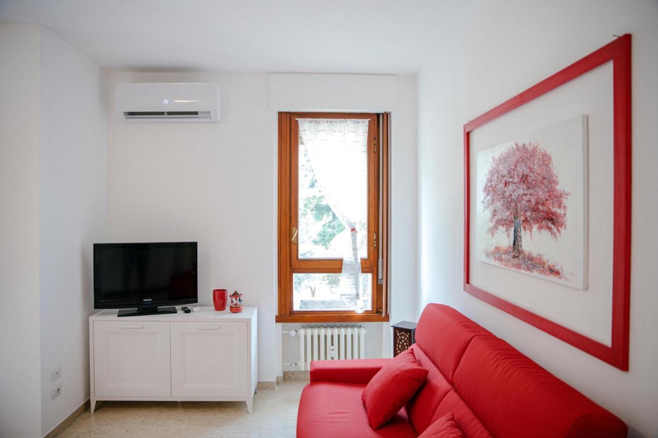 Dodo Red - The House Of Travelers Apartment Como Exterior foto